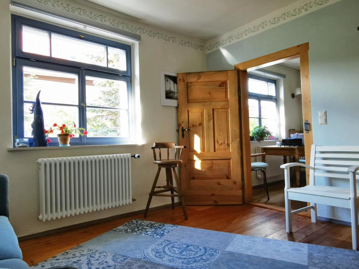 Charmantes Apartment Siebenschlaefer - Ferienwohnung Cafe 7 Weida Luaran gambar