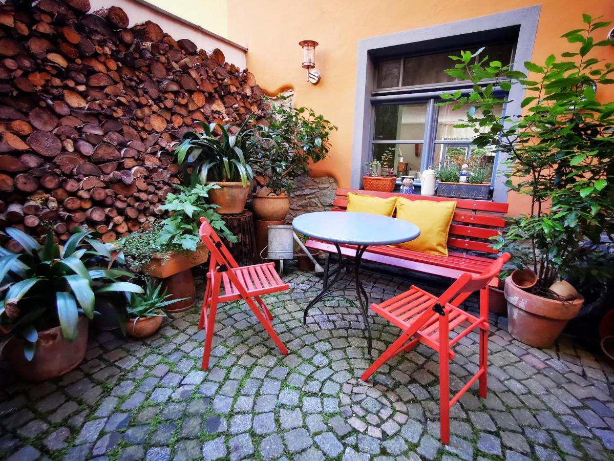 Charmantes Apartment Siebenschlaefer - Ferienwohnung Cafe 7 Weida Luaran gambar